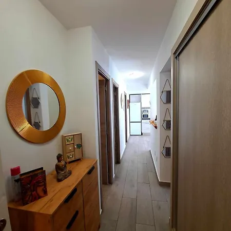 Sol Y Mar Apartment *